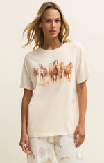 Load image into Gallery viewer, Tee with horse graphics