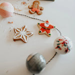 Load image into Gallery viewer, SOAK Holiday Spice Bath Bomb