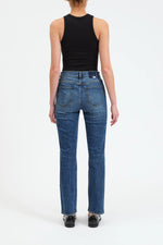 Load image into Gallery viewer, DAZE Smarty Pants High Rise Slim Jeans