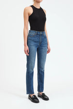 Load image into Gallery viewer, DAZE Smarty Pants High Rise Slim Jeans
