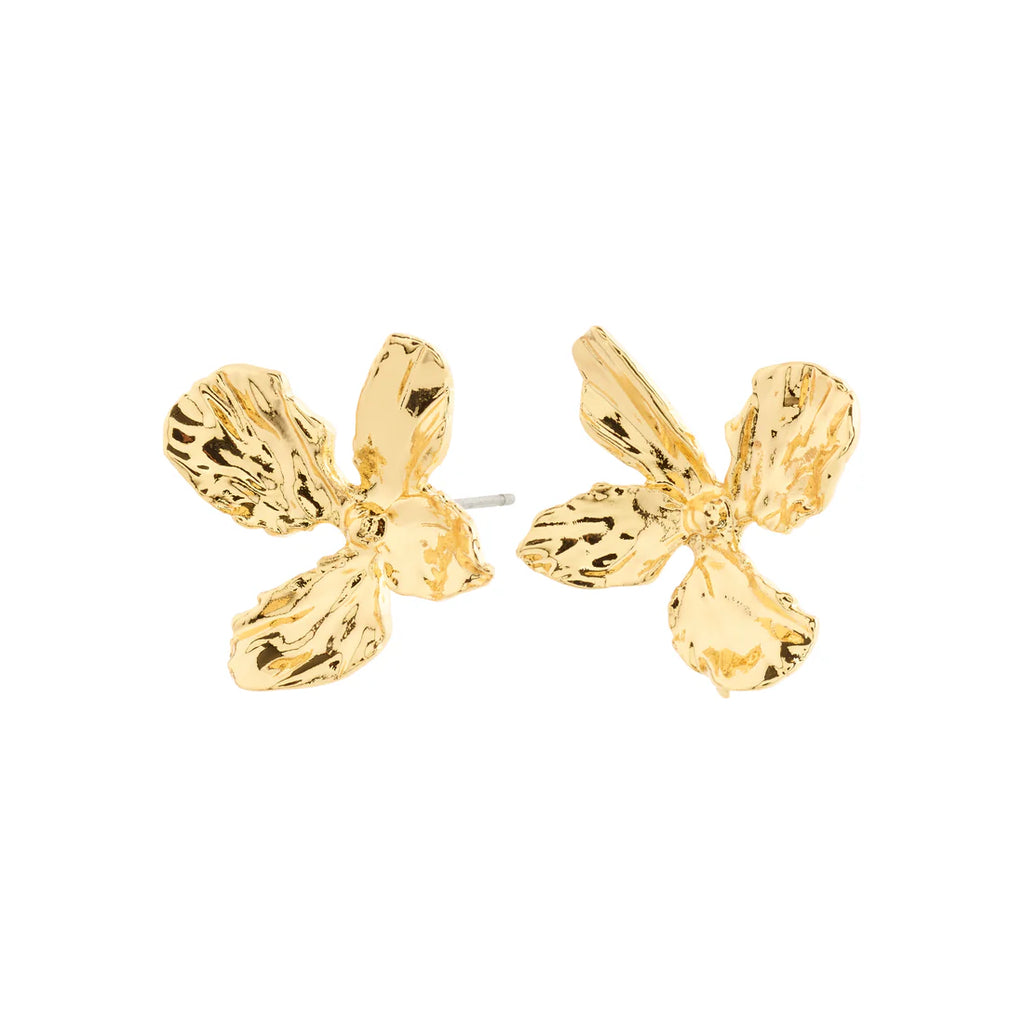 Gold flower inspired stud earrings. 