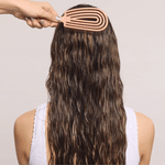 Load image into Gallery viewer, KITSCH Detangling Flexi Brush
