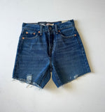 Load image into Gallery viewer, LEVI&#39;S Wedgie Cropped Short - Carry Kerry
