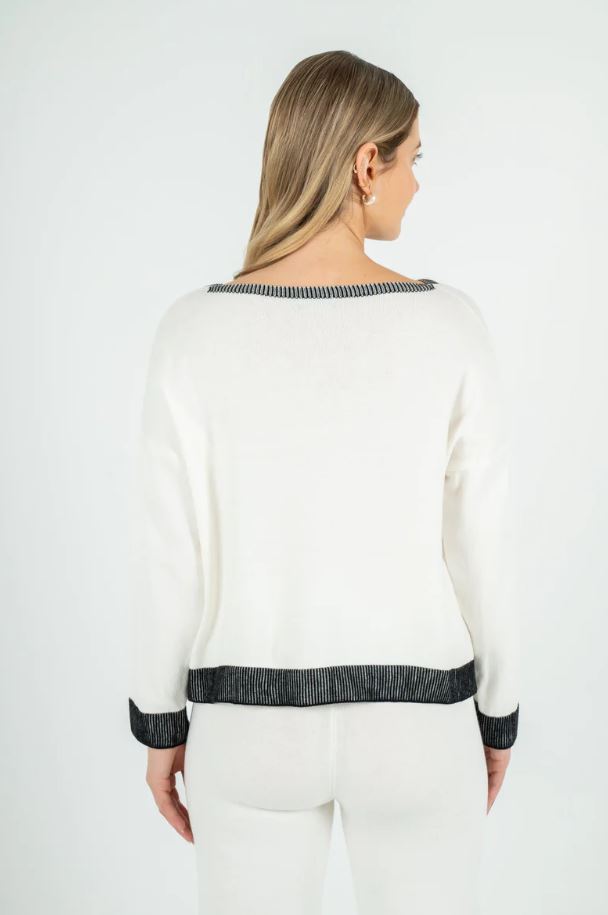 M ITALY Women’s Knit Sweater