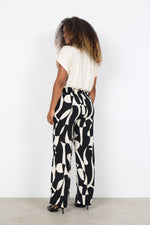 Load image into Gallery viewer, SOYACONCEPT Chanise 3B Pants
