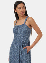 Load image into Gallery viewer, TENTREE EcoWoven Crepe Smocked Dress
