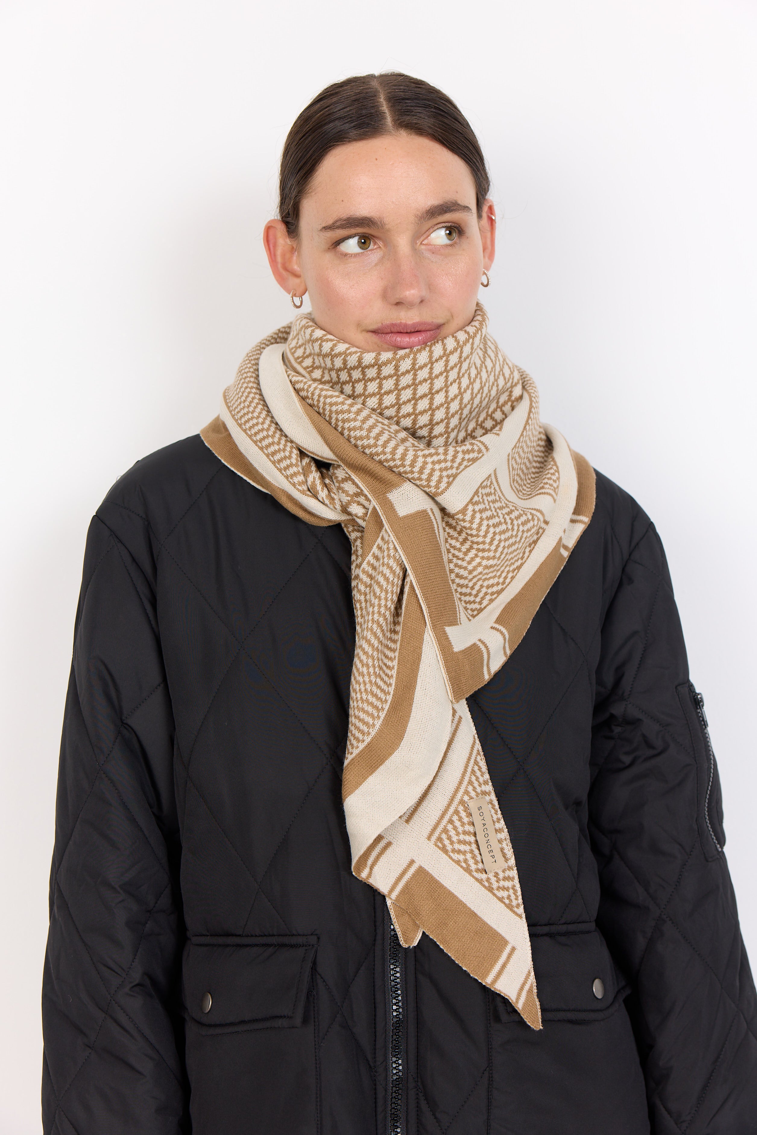 SOYACONCEPT Bucket 3 Scarf