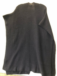 M ITALY Knitted Poncho