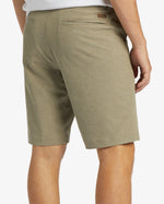 Load image into Gallery viewer, BILLABONG Crossfire Submersible 21” Shorts
