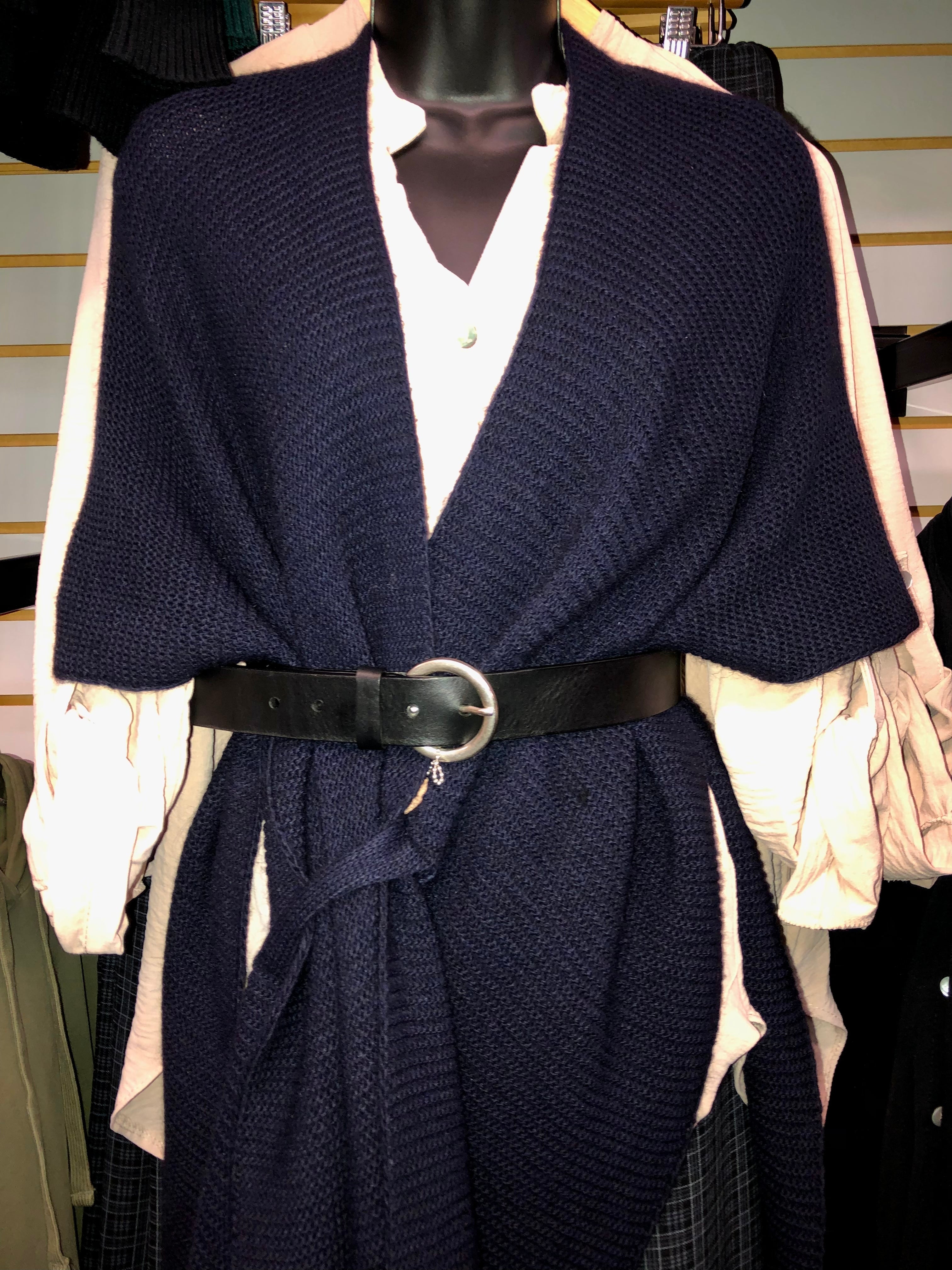 M ITALY Knitted Poncho