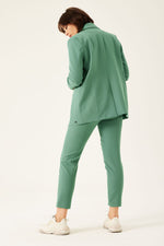 Load image into Gallery viewer, GARCIA Green Classic Trouser
