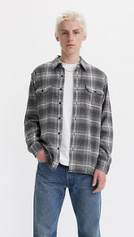 Load image into Gallery viewer, LEVI&#39;S Classic Worker Overshirt
