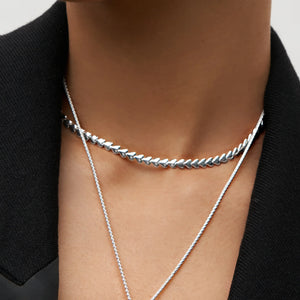 HILLBERG & BERK Heart String Chain Necklace