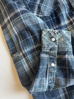 Load image into Gallery viewer, SILVER JEANS Men&#39;s Plaid Long Sleeve Shirt
