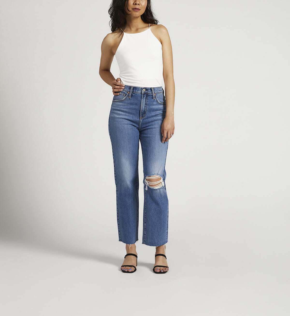 SILVER JEANS Highly Desirable Straight Leg