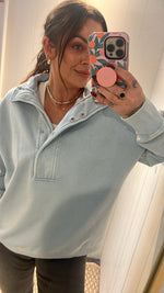 Load image into Gallery viewer, SILVER JEANS Ladies Longsleeve Half Pullover
