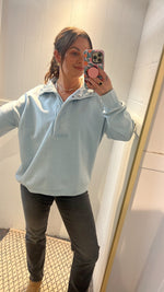 Load image into Gallery viewer, SILVER JEANS Ladies Longsleeve Half Pullover
