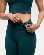 Load image into Gallery viewer, TENTREE Granville Legging
