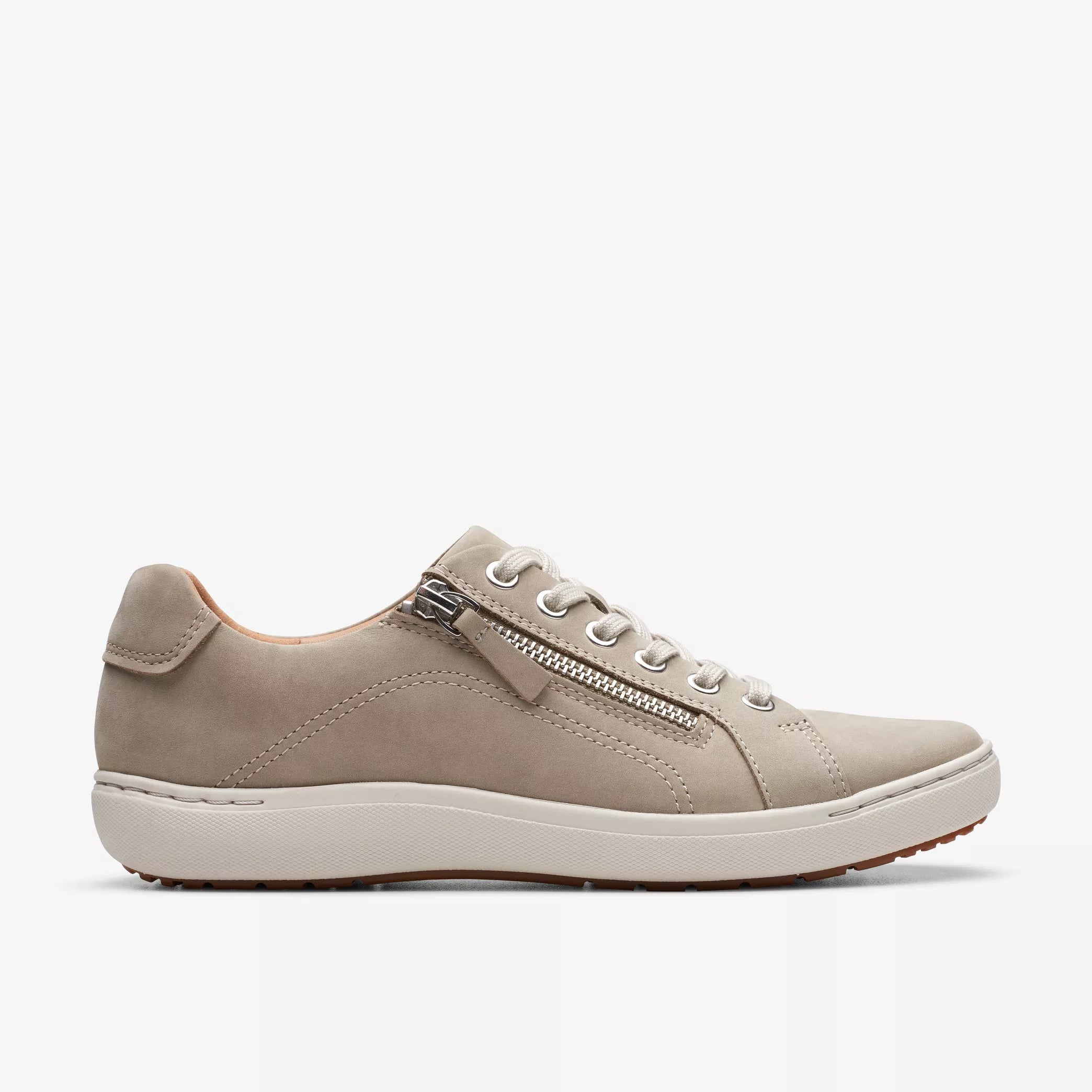 CLARKS Nalle Lace Nubuck