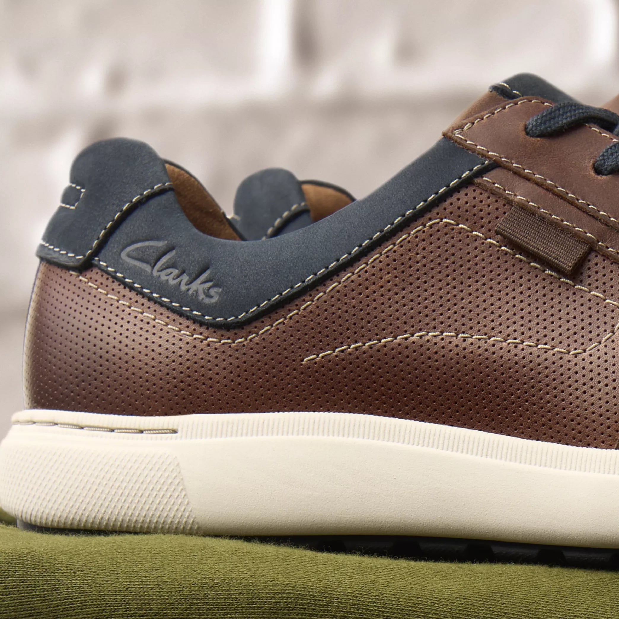CLARKS Mapstone Lace