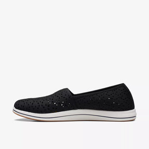 CLARKS Breeze Emily