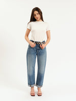 Load image into Gallery viewer, DAZE Venice Barrel Long With Cuff Jean
