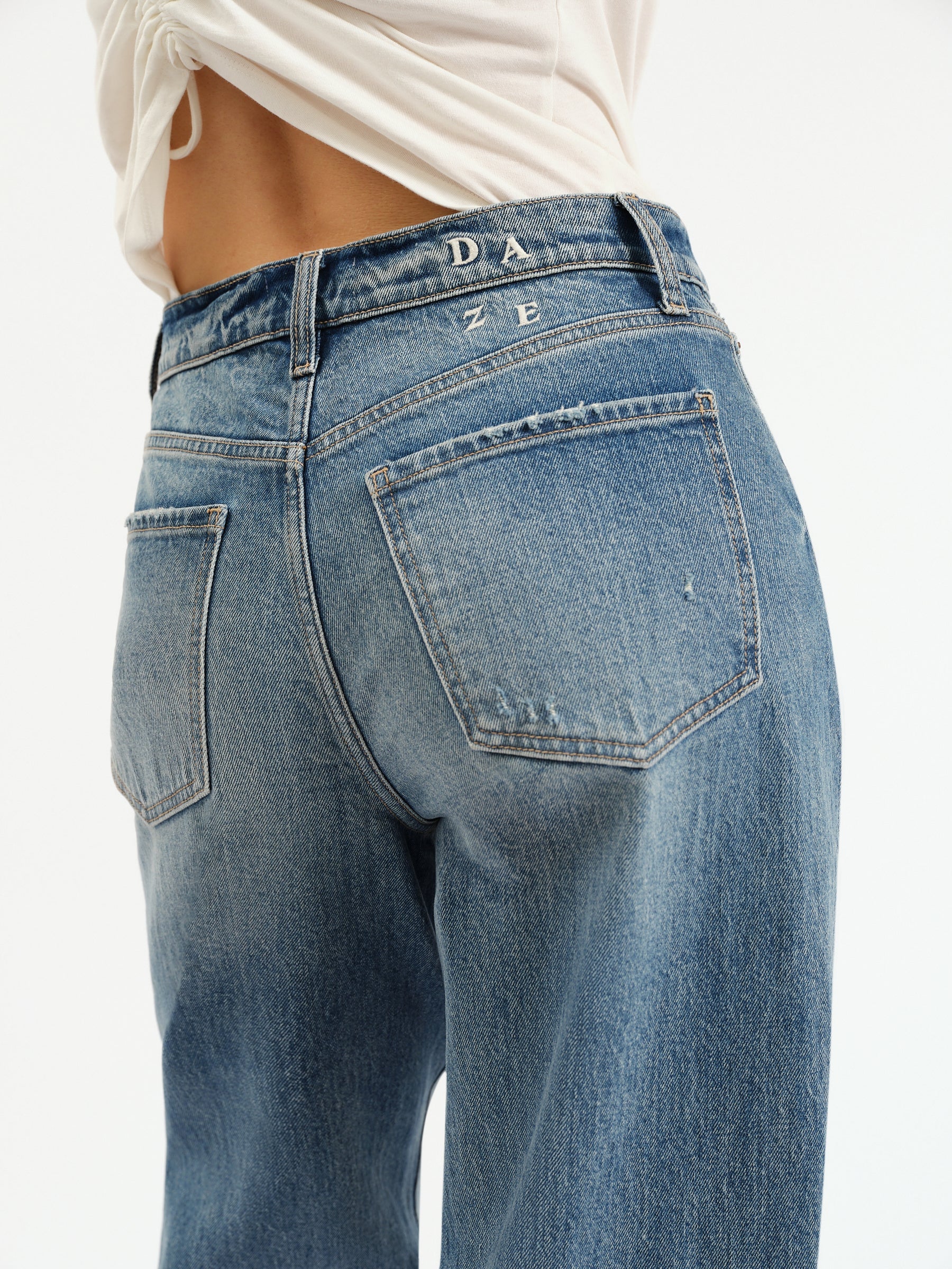 DAZE Venice Barrel Long With Cuff Jean