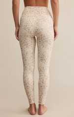 Load image into Gallery viewer, ZSUPPLY Formation Leopard Ankle Legging
