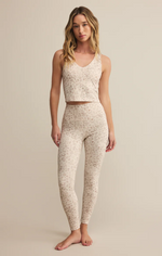 Load image into Gallery viewer, ZSUPPLY Formation Leopard Ankle Legging
