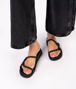 Load image into Gallery viewer, MATT &amp; NAT Hamy Sandals
