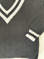 Load image into Gallery viewer, M Italy Women&#39;s Knit Sweater
