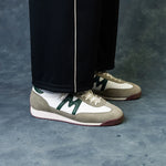 Load image into Gallery viewer, KARHU Mestari Sneakers
