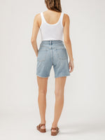Load image into Gallery viewer, SILVER JEANS Vintage Long Short
