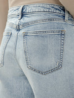 Load image into Gallery viewer, SILVER JEANS Loose &amp; Low Short
