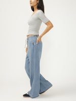 Load image into Gallery viewer, SILVER JEANS Beach Pants
