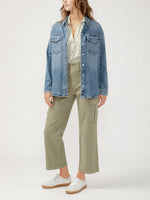 Load image into Gallery viewer, SILVER JEANS Shirt Jacket
