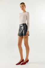 Load image into Gallery viewer, MADISON THE LABEL Marselle Black Skort
