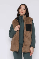 Load image into Gallery viewer, ORB Julie Reversible Sherpa Lined Vest
