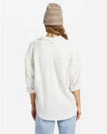 Load image into Gallery viewer, BILLABONG Right On Long Sleeve Shirt
