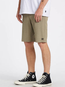 BILLABONG Crossfire Mid Submersible 19” Shorts