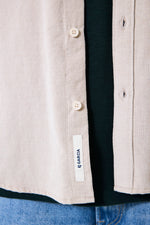 Load image into Gallery viewer, GARCIA Beige Corduroy Shirt
