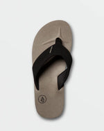 Load image into Gallery viewer, VOLCOM Victor Sandals
