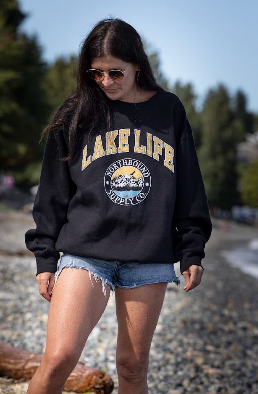 NORTHBOUND Lake Life Crewneck