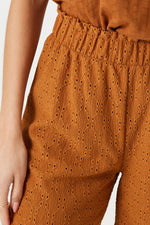 Load image into Gallery viewer, GARCIA Elastic Waistband Shorts
