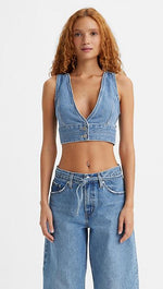 Load image into Gallery viewer, LEVI&#39;S Raine Denim Crop Top
