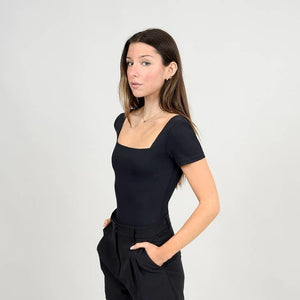 RD STYLE Stacy Square Neck Short Sleeve Bodysuit – Timothy Daniels Clothing  Co.