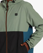 Load image into Gallery viewer, BILLABONG A/Div Transport Windbreaker Jacket
