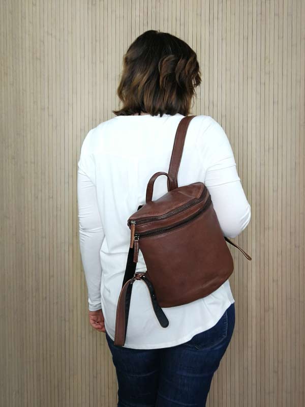 STICKS & STONES Valencia Leather Backpack
